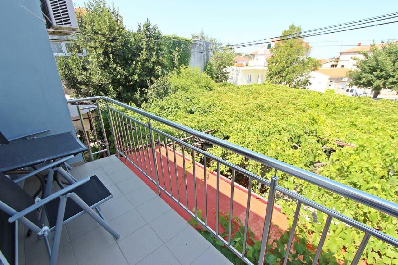 Apartmani Sit Murter Exterior foto